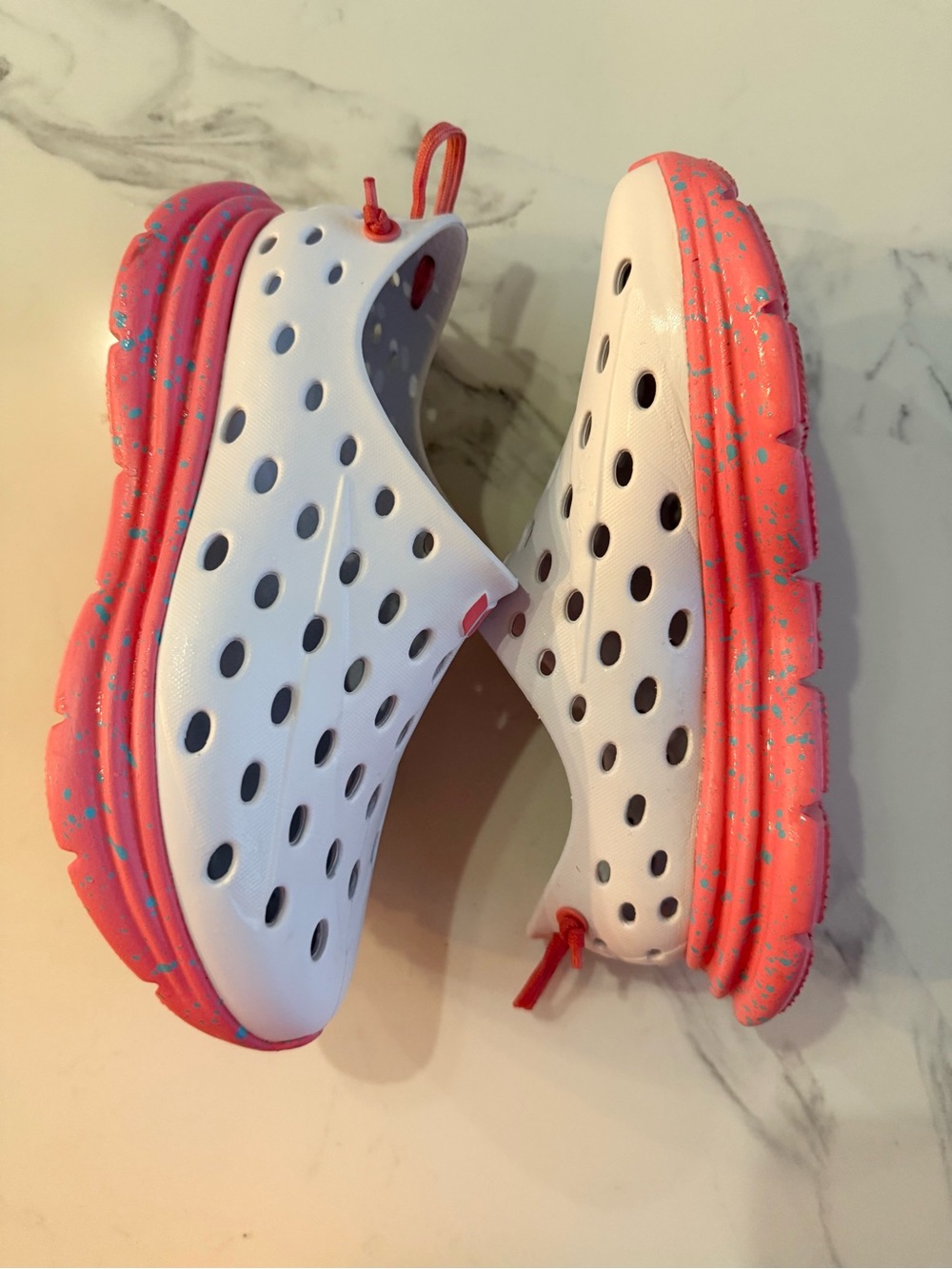 Kane Revive White / Strawberry Pink Speckle
